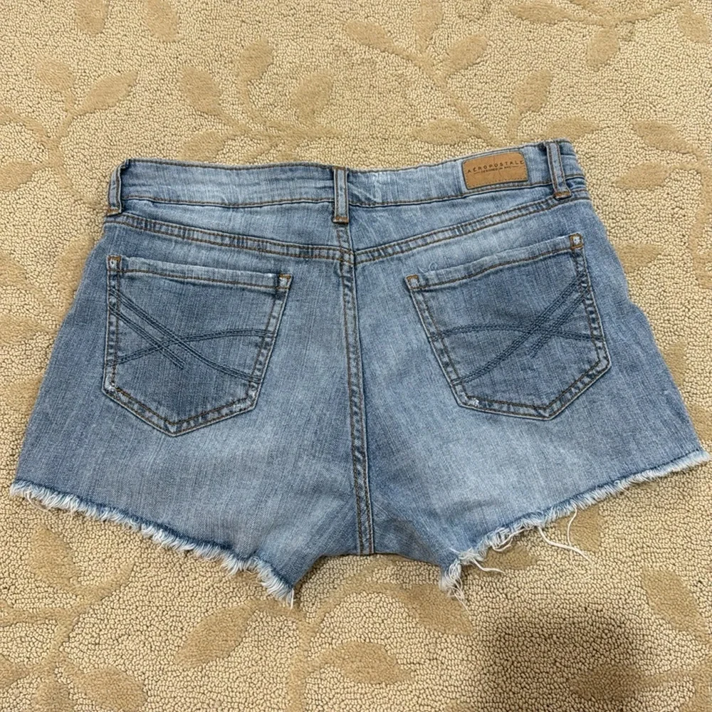 Aeropostale High Waited Shorty Jean Shorts. Women’s‎ 6. - Picture 2 of 3